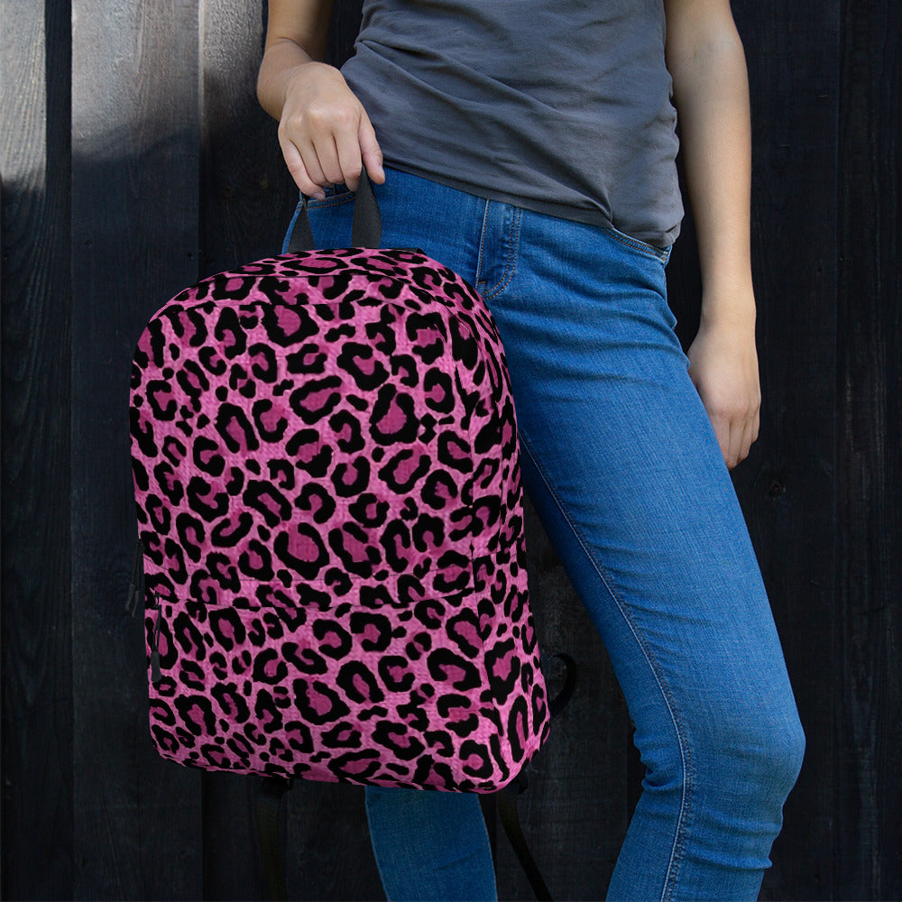 RoséWild: La Mochila Animal Print con Estilo